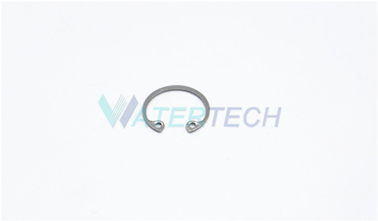Waterjet direct drive internal retaining ring